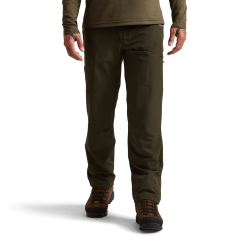 Alternative view of Traverse Pant